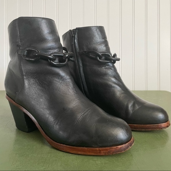 MM6 by Maison Martin Margiela Ankle Boots w Black Chain Deco - Picture 4 of 13